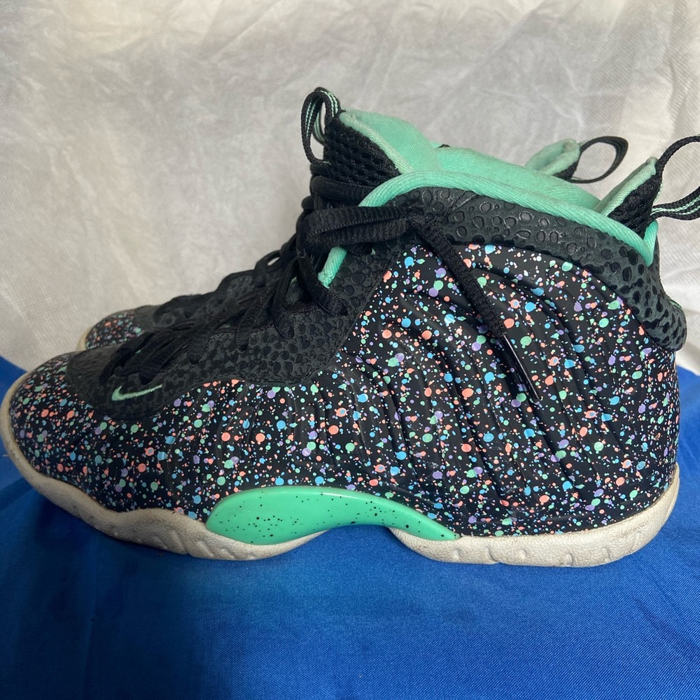 Nike Air Foamposite One Easter 4.5
